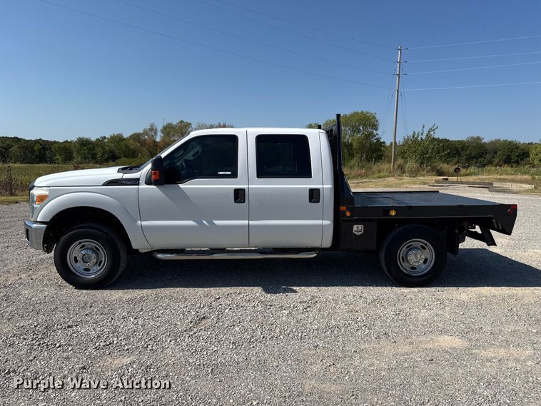 image for item FC4301 2011 Ford F250 Super Duty Crew Cab flatbed pickup truck