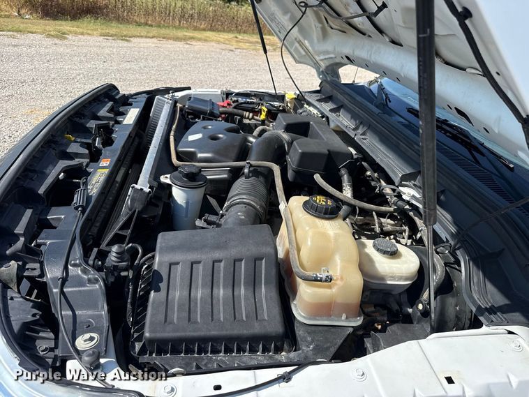 image for item FC4301 2011 Ford F250 Super Duty Crew Cab flatbed pickup truck