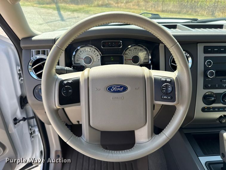 image for item FC4302 2012 Ford Expedition SUV