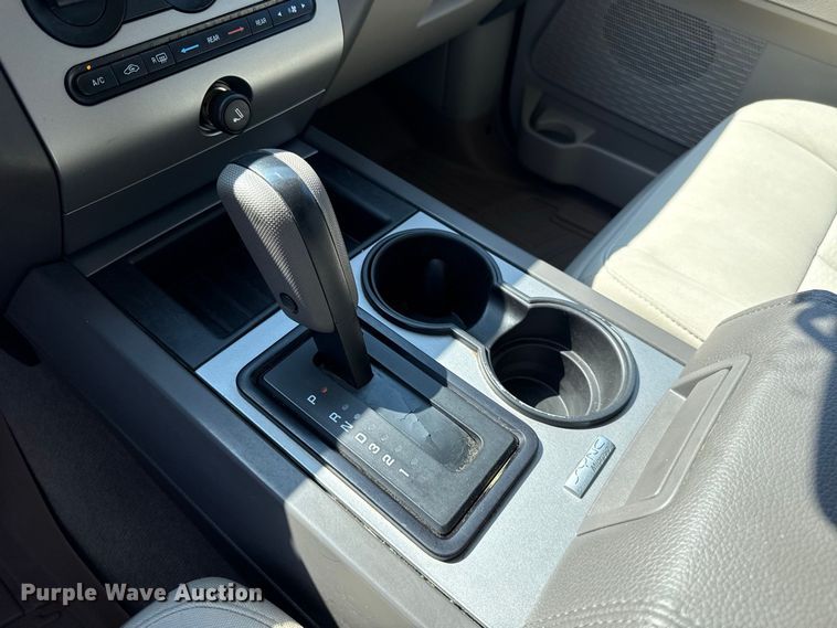 image for item FC4302 2012 Ford Expedition SUV