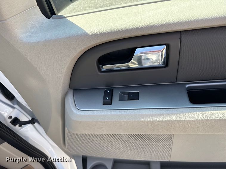image for item FC4302 2012 Ford Expedition SUV