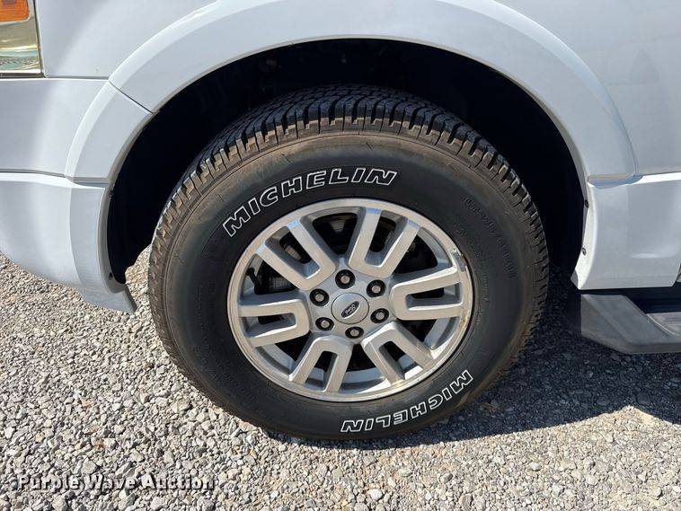 image for item FC4302 2012 Ford Expedition SUV