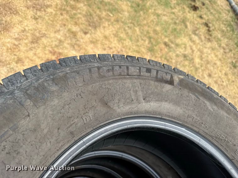 image for item FC4312 Automotive parts and accessories