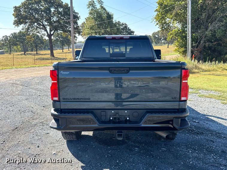 image for item FC4319 2025 Chevrolet Silverado 2500HD Crew Cab pickup truck