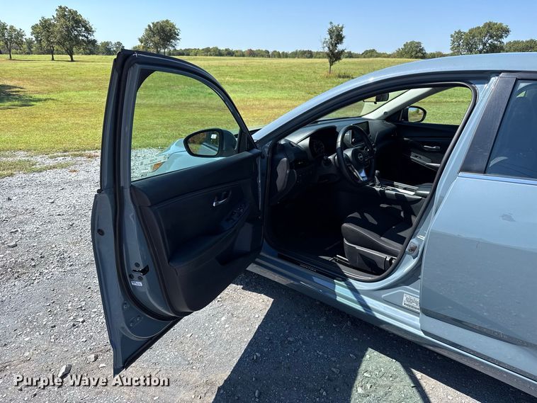 image for item FC4322 2024 Nissan Sentra 
