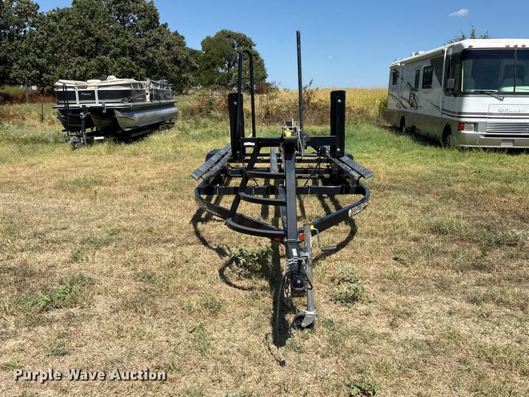 image for item FC4325 2018 Bear Trailer Mfg. Inc. tri-toon boat trailer