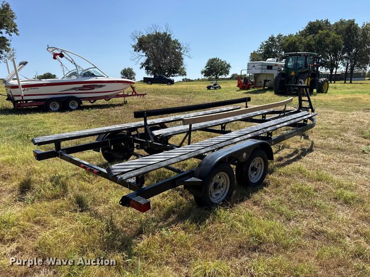 image for item FC4325 2018 Bear Trailer Mfg. Inc. tri-toon boat trailer