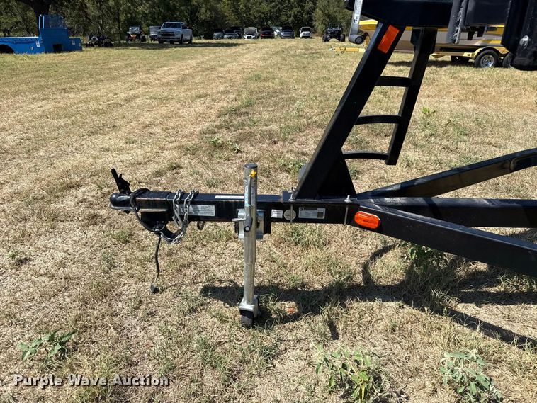 image for item FC4325 2018 Bear Trailer Mfg. Inc. tri-toon boat trailer