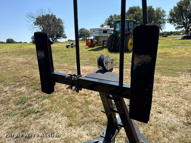 image for item FC4325 2018 Bear Trailer Mfg. Inc. tri-toon boat trailer