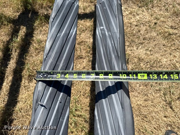 image for item FC4325 2018 Bear Trailer Mfg. Inc. tri-toon boat trailer