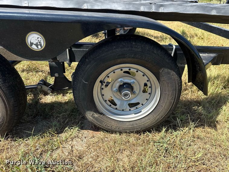 image for item FC4325 2018 Bear Trailer Mfg. Inc. tri-toon boat trailer