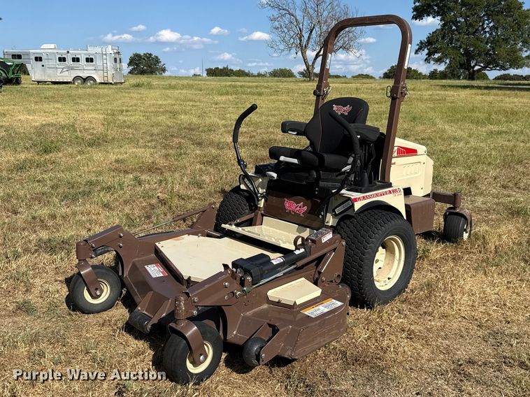 image for item FC4328 2025 Grasshopper 900D lawn mower
