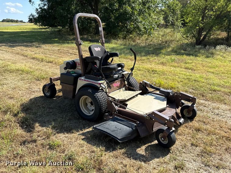 image for item FC4328 2025 Grasshopper 900D lawn mower