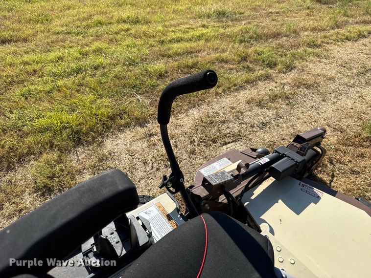 image for item FC4328 2025 Grasshopper 900D lawn mower