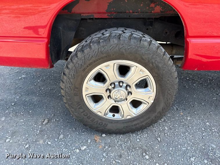 image for item FC4330 2006 Dodge Ram 2500 Crew Cab pickup truck