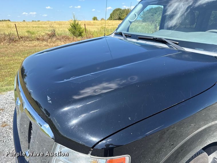 image for item FC4331 2016 Nissan NV3500 van