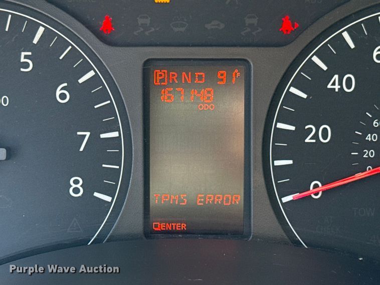 image for item FC4331 2016 Nissan NV3500 van