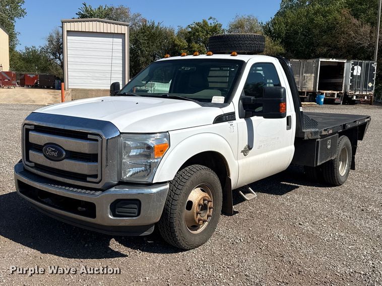 2012 Ford F350 Super Duty flatbed pickup truck
