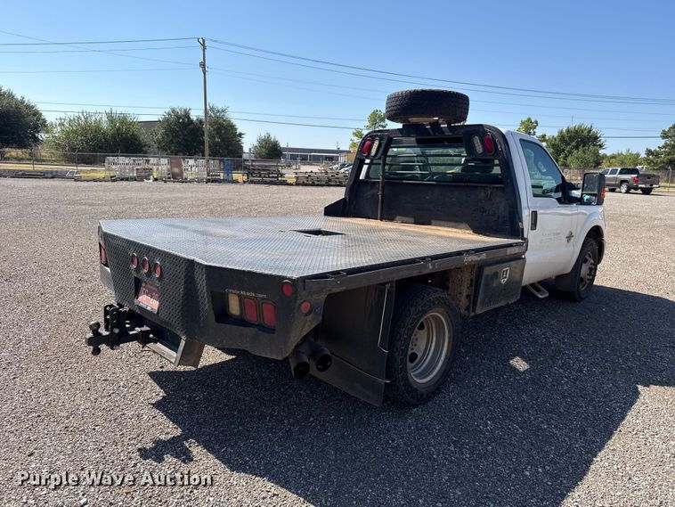 image for item FC4335 2012 Ford F350 Super Duty flatbed pickup truck