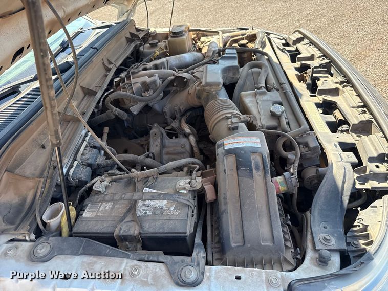 image for item FC4335 2012 Ford F350 Super Duty flatbed pickup truck