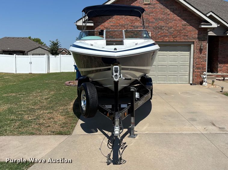 image for item FG0620 1997 Cobalt 252 boat