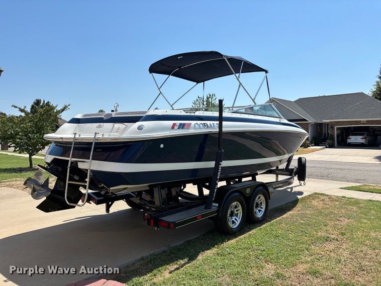 image for item FG0620 1997 Cobalt 252 boat