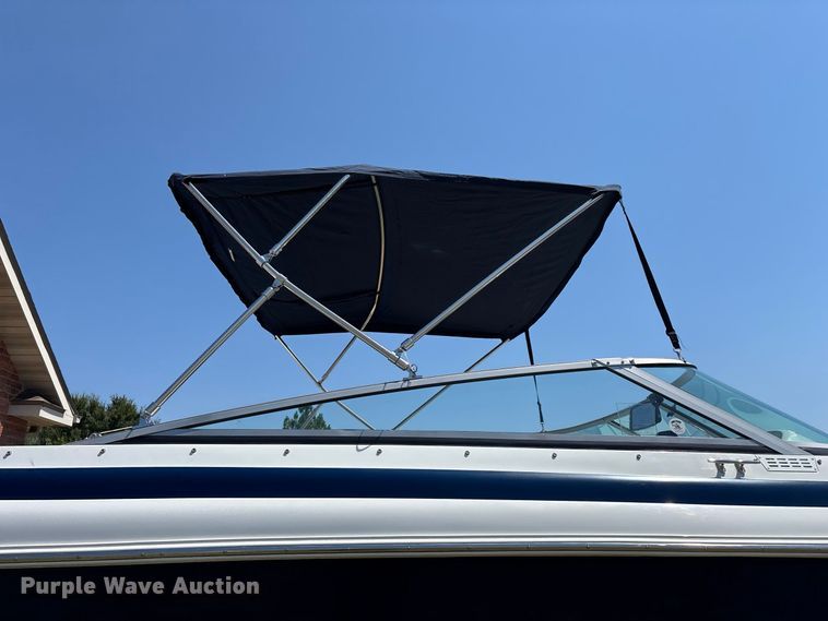 image for item FG0620 1997 Cobalt 252 boat