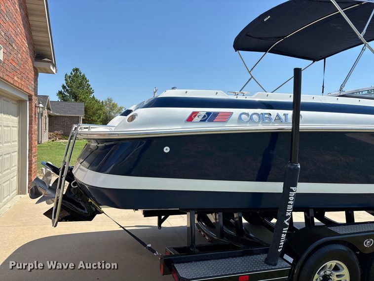 image for item FG0620 1997 Cobalt 252 boat