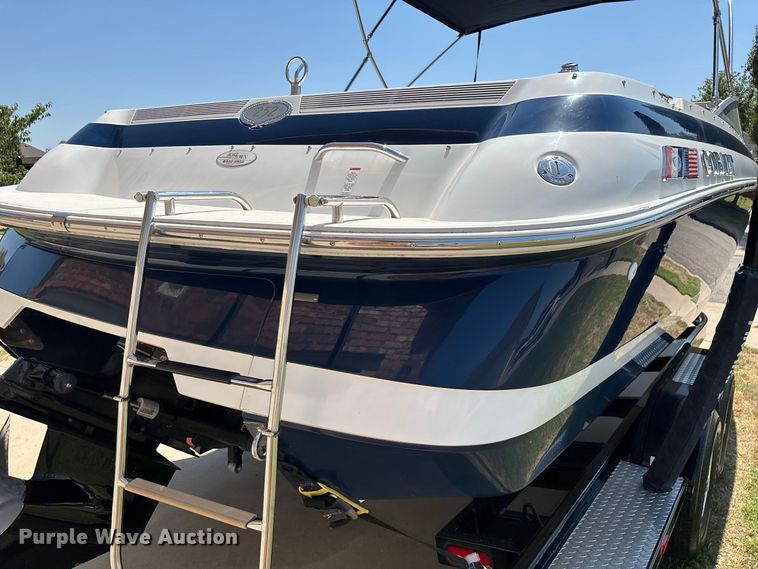 image for item FG0620 1997 Cobalt 252 boat