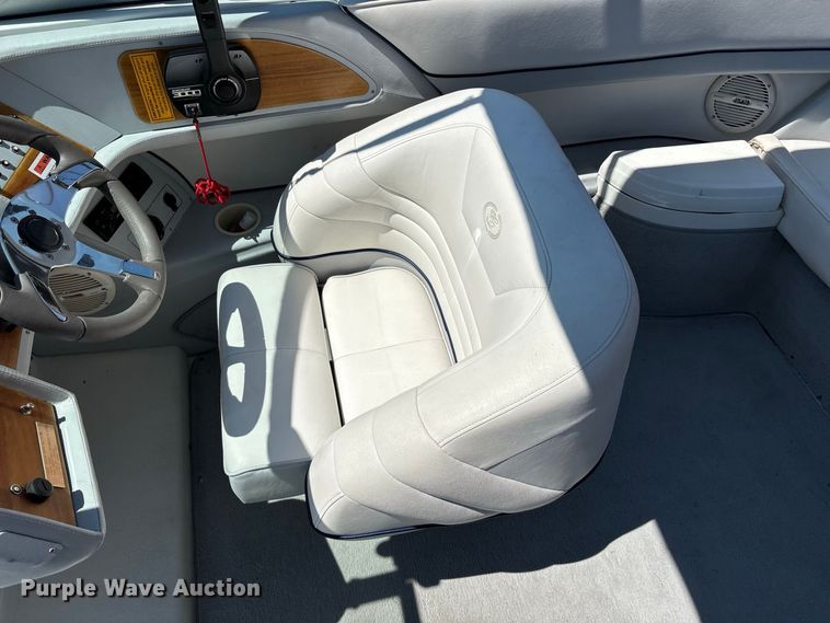 image for item FG0620 1997 Cobalt 252 boat