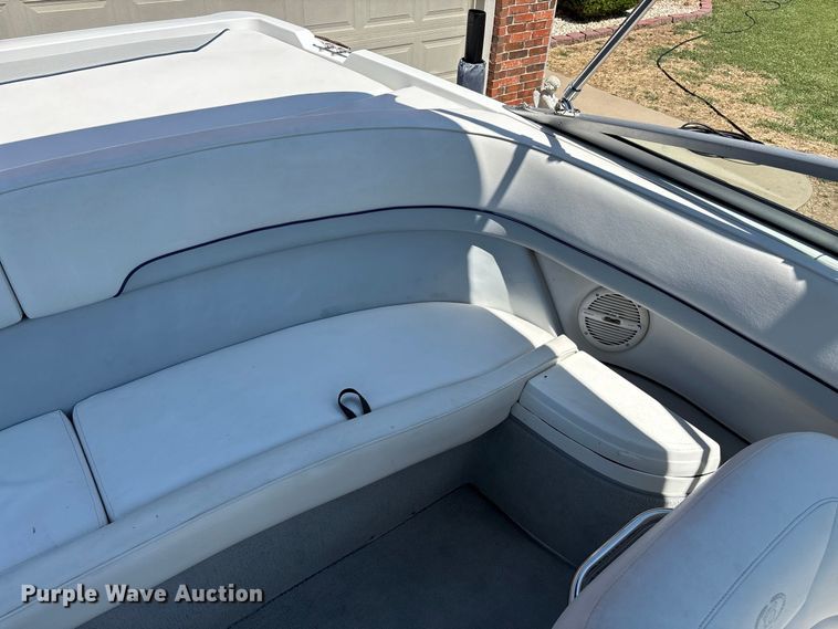 image for item FG0620 1997 Cobalt 252 boat