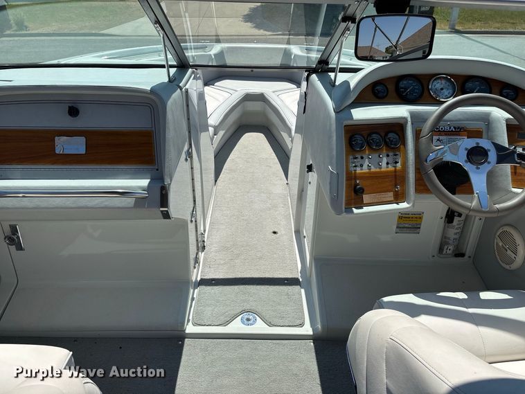 image for item FG0620 1997 Cobalt 252 boat