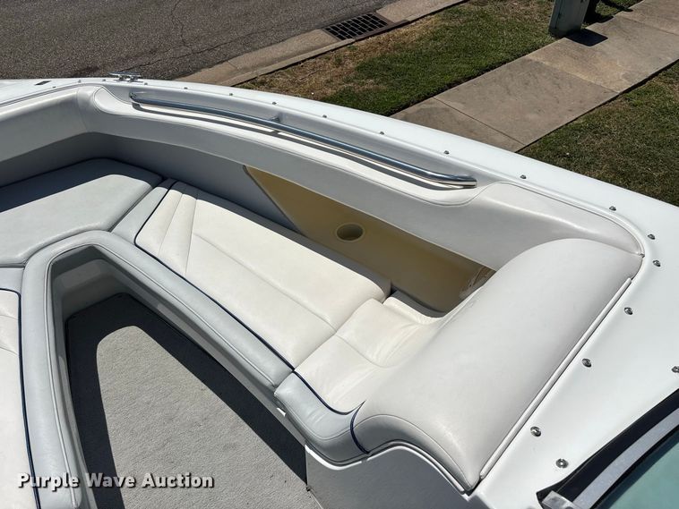 image for item FG0620 1997 Cobalt 252 boat