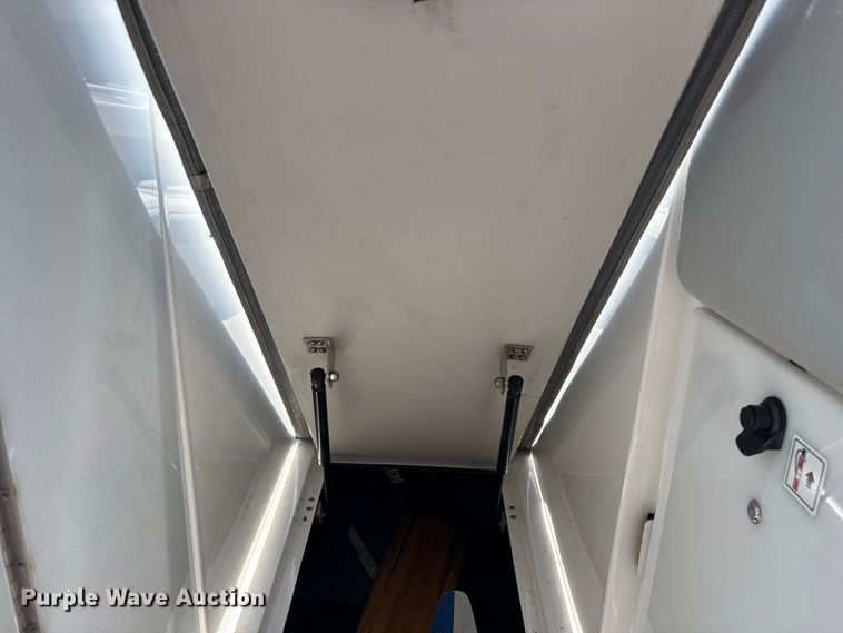 image for item FG0620 1997 Cobalt 252 boat
