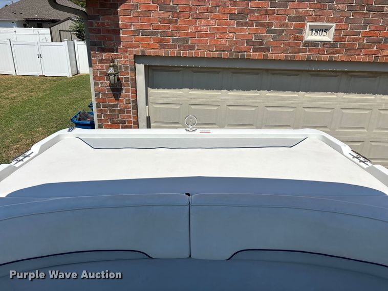 image for item FG0620 1997 Cobalt 252 boat