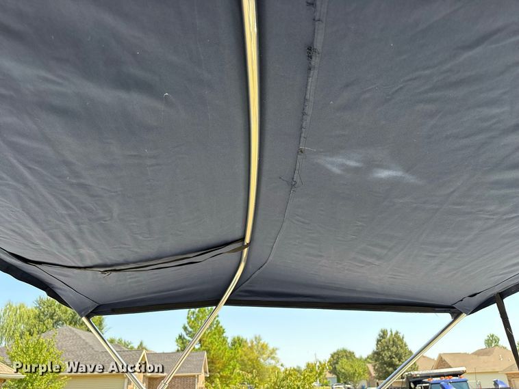 image for item FG0620 1997 Cobalt 252 boat