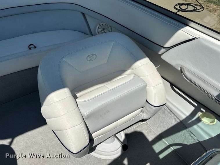 image for item FG0620 1997 Cobalt 252 boat