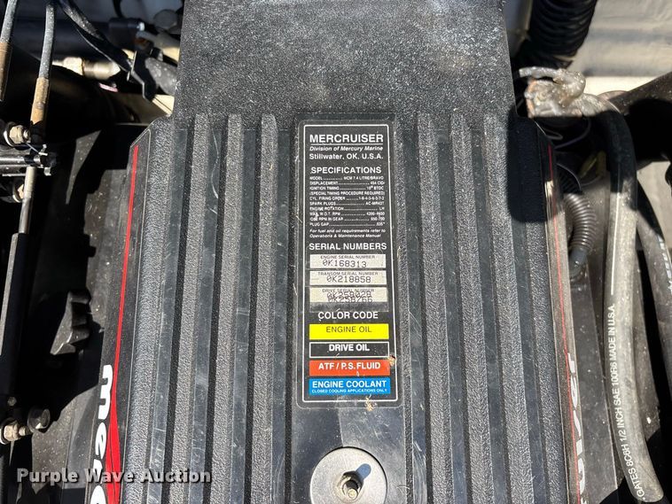 image for item FG0620 1997 Cobalt 252 boat