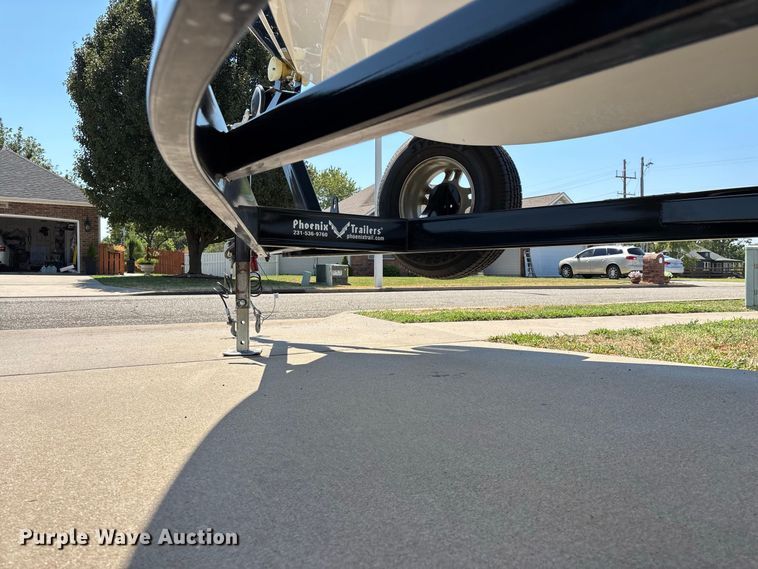 image for item FG0620 1997 Cobalt 252 boat