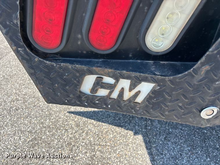 image for item FG0621 2013 GMC Sierra 3500 SLE Crew Cab flatbed pickup truck