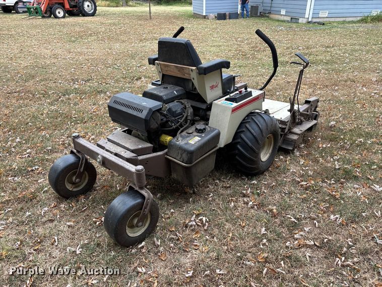 image for item FG0664 2000 Grasshopper 618 ZTR lawn mower