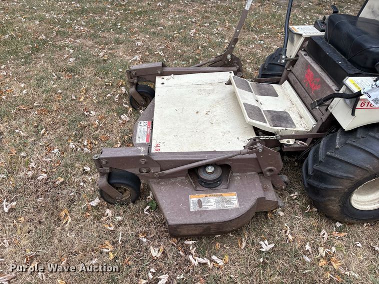 image for item FG0664 2000 Grasshopper 618 ZTR lawn mower