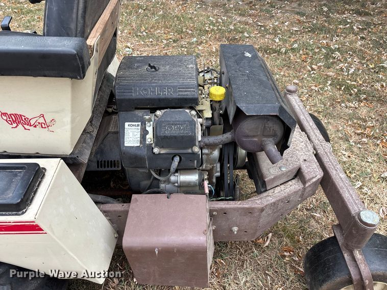 image for item FG0664 2000 Grasshopper 618 ZTR lawn mower