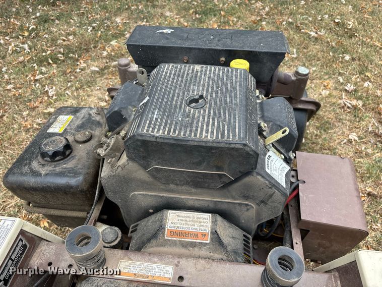 image for item FG0664 2000 Grasshopper 618 ZTR lawn mower