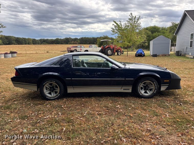 image for item FG0666 1985 Chevrolet Camaro Sport 