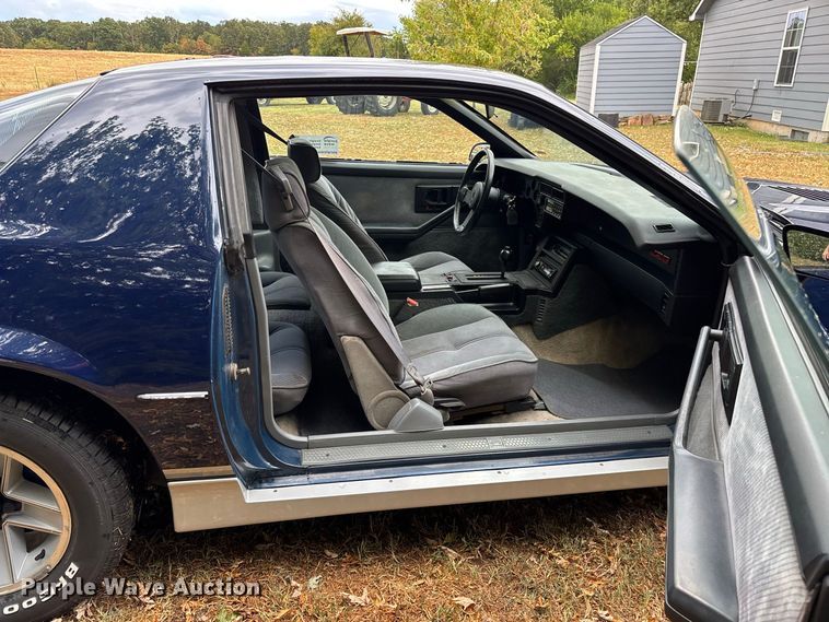 image for item FG0666 1985 Chevrolet Camaro Sport 