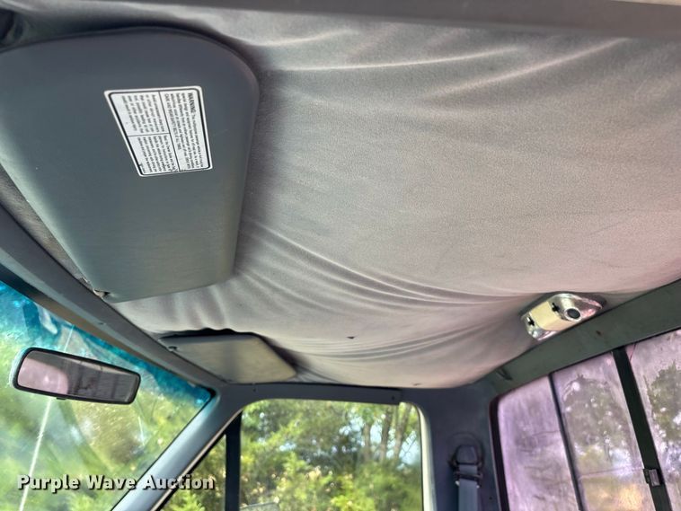 image for item FG0667 1991 Ford F250 Custom pickup truck