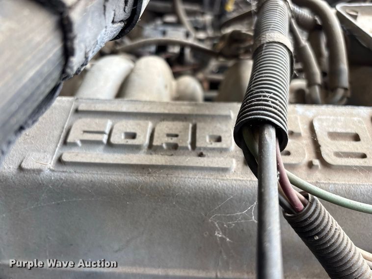 image for item FG0667 1991 Ford F250 Custom pickup truck