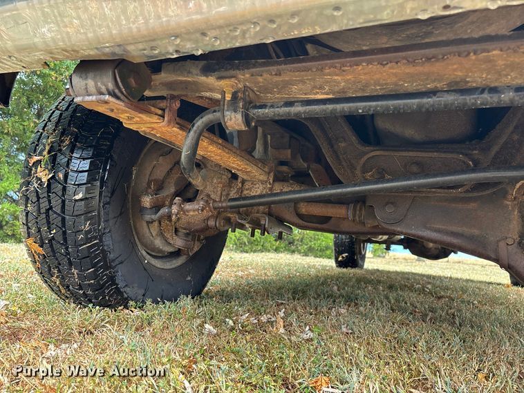 image for item FG0667 1991 Ford F250 Custom pickup truck