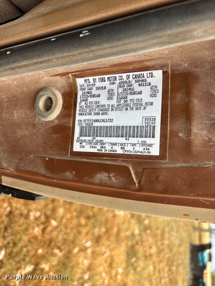 image for item FG0668 1990 Ford F250 pickup truck